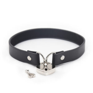 Ple'sur PVC Collar W/Heart Lock Black